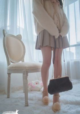 电影女机器人