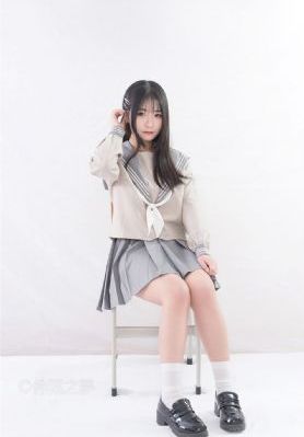 顶女人臀部泄精视频