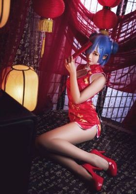《高压监狱2》